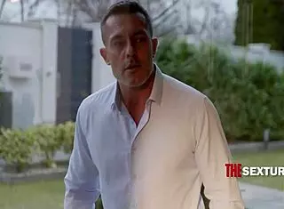 Tiny Girl Invites Stranger For Anal!