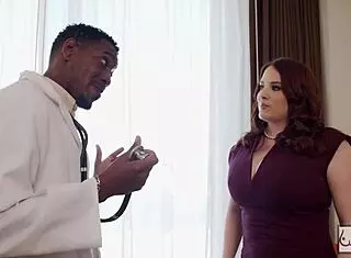 Maggie Green Crushes on Doctor Jordan for Deepthroat and Facial