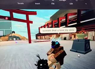 Headless slut craves hardcore creampie action intensely.