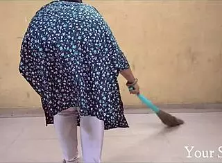 Malik has mother-in-law give deepthroat blowjob and creampie