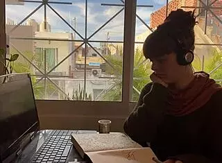 sloppy deepthroat from lo-fi study girl