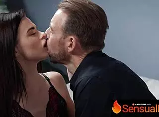 swipe right threesome featuring alexis crystal jenny doll