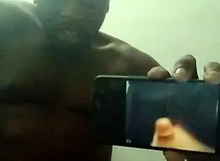 orgasming to some solo ebony videos and testing my new phone