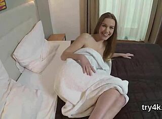 Nonton remaja ideal 18+ hisap kontol di POV sebelum memeknya digenjot?