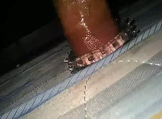 Masturbandome Con Mi Juguete De Goma