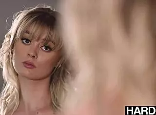 Beauty Sensually Connects With Hot Boyfriend - Amber Moore - Hardx