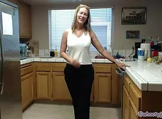 Jess ryan's sexy kitchen solo