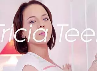 Hungarian teen proudly shows shaved pussy in bedroom