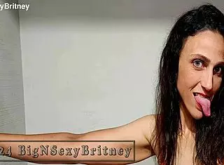 Introducing big n sexy britney - the southern belle blowjob queen