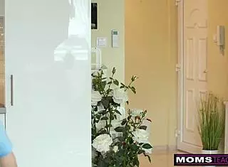 Seductive milf Alyssa Reece allows virgin stepson to practice on her pussy