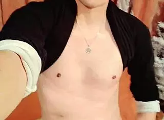 Baile sensual y sesi�n de fotos en homemade amateurs