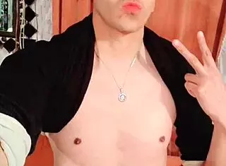 Baile sensual y sesi�n de fotos en homemade amateurs