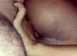 Morena gagando na pica 😈