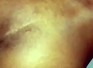 Morena gagando na pica 😈