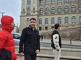 Silvia dellai in 3 on 1 intense double anal cum swallowing!