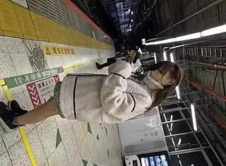 【彼チ●ポをハメた直後のトロまんを目の前でntr】公園でのんびりピクニックデート～自宅でお泊りセックスを盗撮。仲良く眠るカップルに忍び寄り中出しマーキング【パンチラ盗撮 電車痴● 自宅侵入】