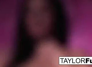 Taylor Vixen masturbates in her pink room, showing off big tits 😍