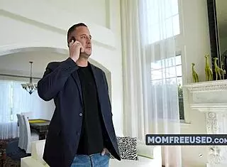 Freeuse family fucking fixes in laws broken heart with milf toys