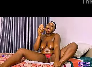 watch me play with my body in this homemade clip