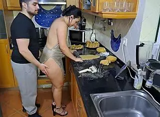 Sexy Aunt In Kitchen Dress Gets Seduced By Massage Leading To Pussy Creampie
