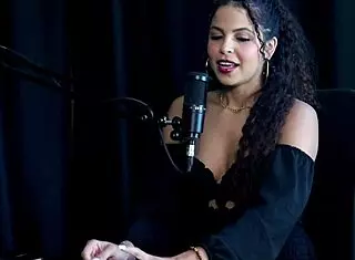 foi tirando os tabus tem receio de vazamentos consulta a mãe para tudo e nunca foi em casa de swing sweet karolzinha on sheer red 😏🔥