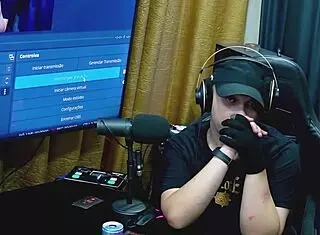 RUAN MOSTROU O PAU PRA RENATINHA MELLO ELA ADOROU O PAU E AS BOLAS DELE SERÁ QUE ELES SE PEGARAM - PODCAST PÚPUM NO BARRACO