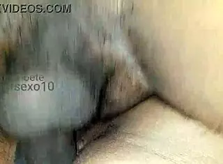 Horny ebony girlfriend enjoys missionary sex with boyfriend in homemade video