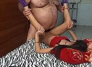 Novinha Gosta De Velho