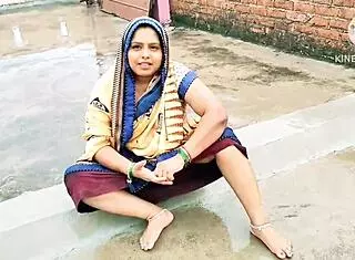 Horny Mommy With Big Natural Tits Fucks Neighbor Boy in Doggystyle! She Moans in Dirty Talk.