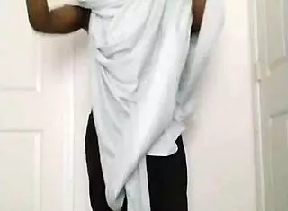 im feeling all these colors white yellow orange red like the sun during my slower dance to song 2