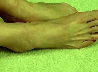 Granny, why are you down on the floor playing with your shaved pussy like that in homemade stockings fun?