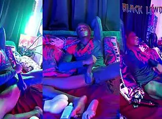 Lewd Spidey solo amateur shaking big ass with oiled muscular bodybuilder muscles and monster black cock using toys like a fuck doll.