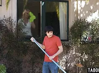 oh man im so shocked and embarrassed as stepson but i end up fucking milf stepmom rachael cavalli with deepthroat licking