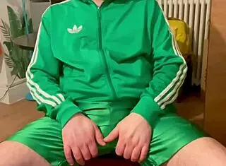 damn, lextalon sexy boy masturbates just for you 😏