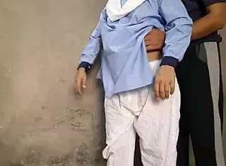 Indian school lovers share private MMS moments