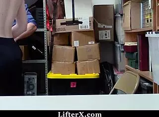 Katy kiss detained on suspicion of aiding and abetting her friends to steal - lifterx