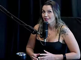 Family Turns Away As Agatha Mama Records With Carlos Urach And Subscribers In See-Through Outfit