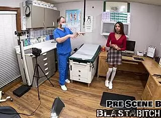 Solana delivers backstage blowjob then gets fucked doggy style with huge cum load on body