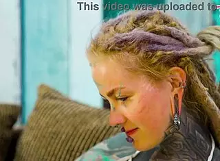 uh i'm that tattoo girl doin anal solo with xl dildo in fishnets highheels stockings piercin my asshole