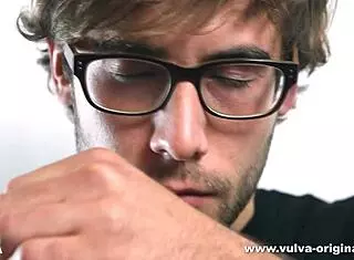 facesitting blonde squirting her pussy juice everywhere 😍