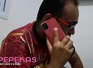 vivi guedez oficial calls tv technician while husband works and pays with tight pussy