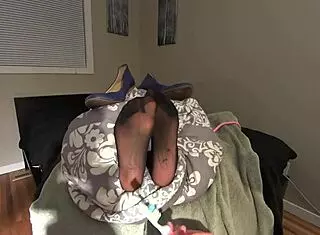 ceo tickles licks secretary sexy nylon soles wrinkled toes full movie