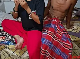 Desi bhabhi gets bent over for hardcore doggystyle fucking outdoors by localsex31 😈🍑