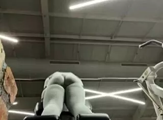 Hey that crazy gym session turns into hardcore fucking with big tits bbw getting wild orgasms