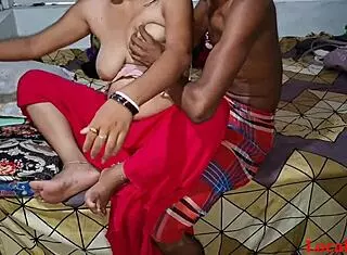 Desi bhabhi gets bent over for hardcore doggystyle fucking outdoors by localsex31 😈🍑