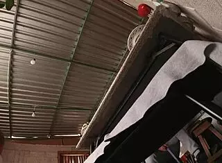 que vas hacer no me gusta ponerme faldas tan cortas