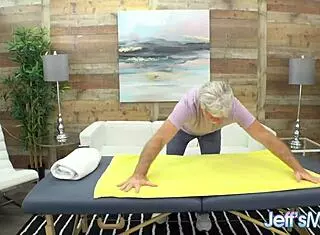 Hairy Plumper Kendra Lee Ryan Craves a Thorough and Sensual Massage Experience