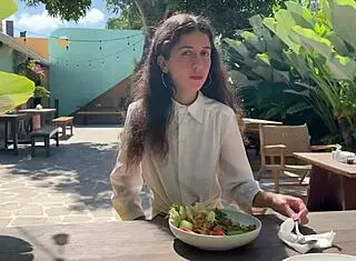 Did you cum on her face in public cafe? She eats lunch with cum covering her face during cumwalk.
