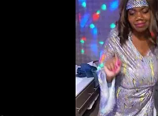 I love mama africa pussies wide open for you