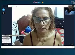 Mature woman with big tits cums